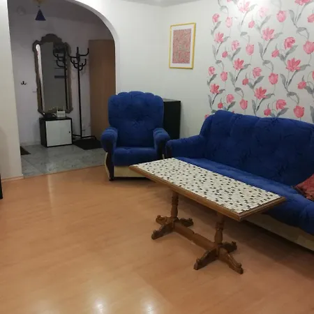 Апартаменты Apartments *